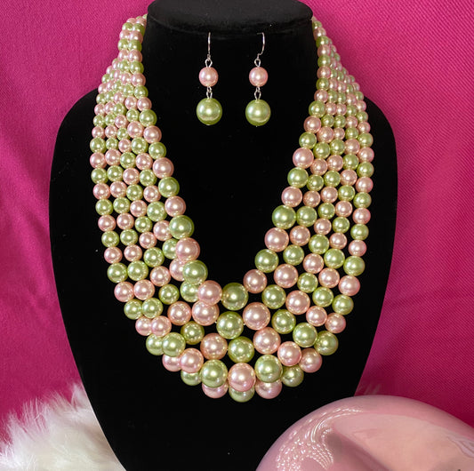 Oh so Pretty Glam 5-Strand Pearl Necklace & Earring Set